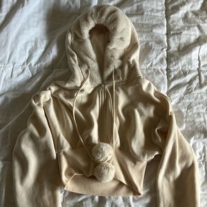 Urban outfitters BDG cropped fur hoodie in size xs